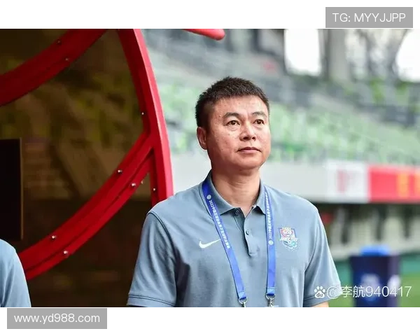 铜梁龙新鹏城外援正面对决